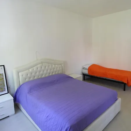Condominio Cellini Holiday home *